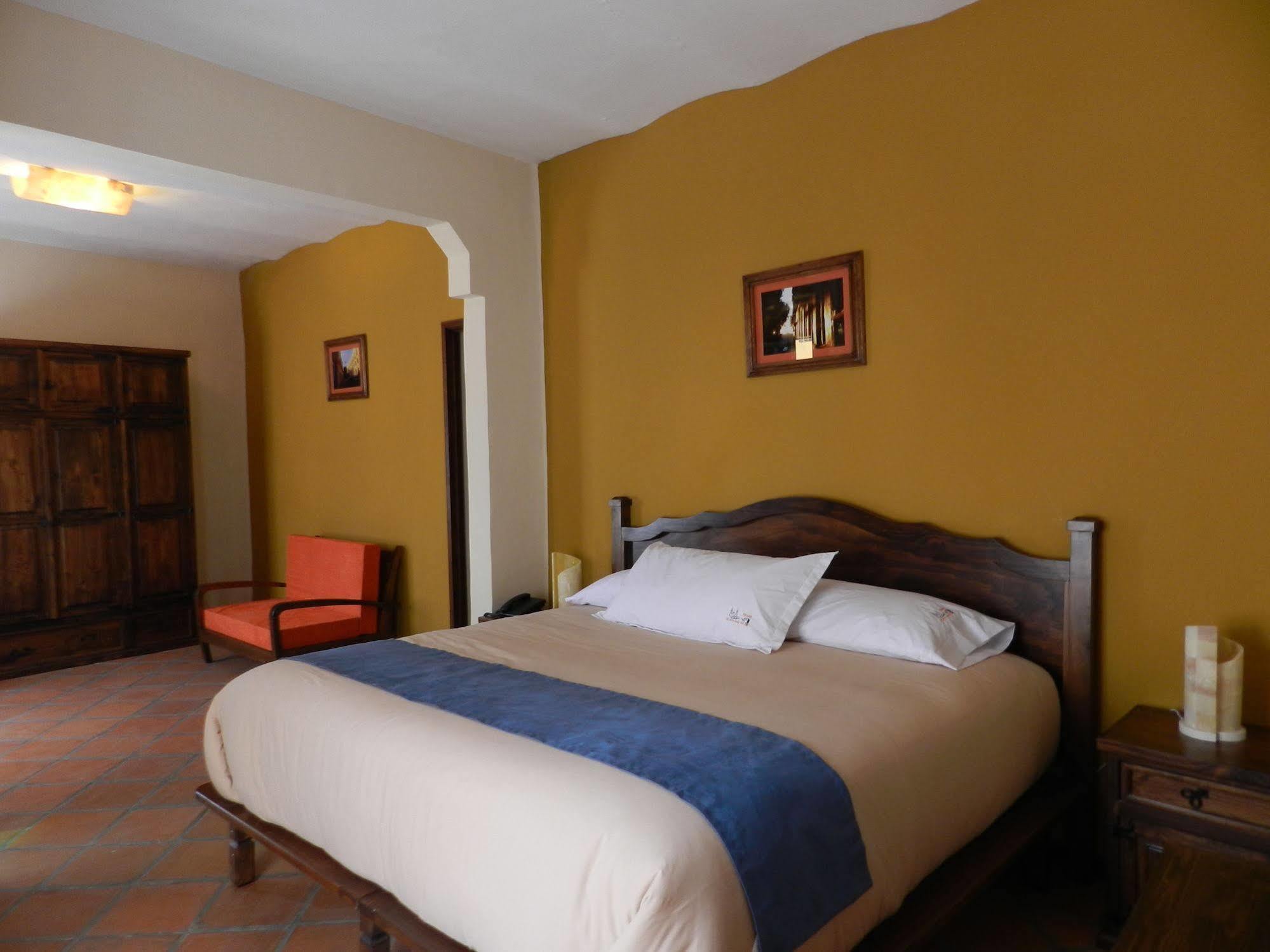 Hotel Collection O Al Otro Lado Del Rio, 5*